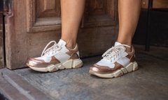 Zapatillas blancas y ocre - comprar online