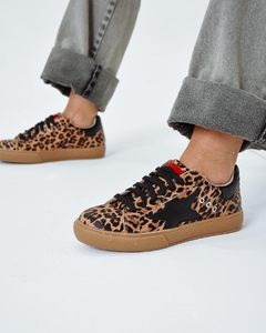 Zapatillas de cuero animal print - comprar online