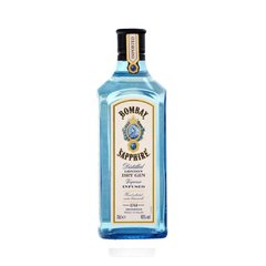 Botella de Gin Bombay con fondo blanco