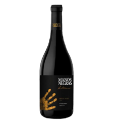 Manos Negras Artesano Pinot Noir