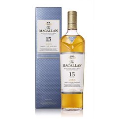 Botella con fondo blanco de malta The Macallan 15 años 750cm3