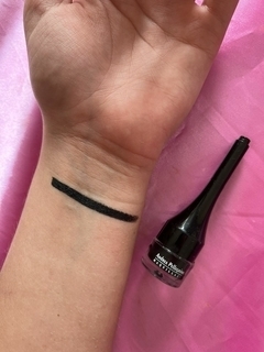 AP Gel Eyeliner - comprar online