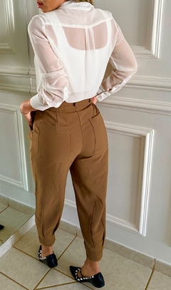 Calça Cenoura - LA BRANDD - Loja de moda feminina