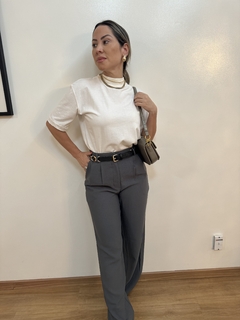 Calça Reta Laura Cinza - LA BRANDD - Loja de moda feminina