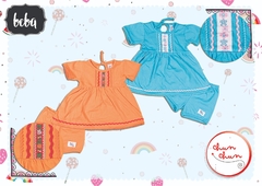 (Art.654) Vestido Beba c/Puntilla y Pompones