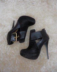 Ankle Boot Di Cristalli (36) - Pimenta Cereja Brechó