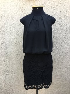 Vestido saia renda (M) na internet