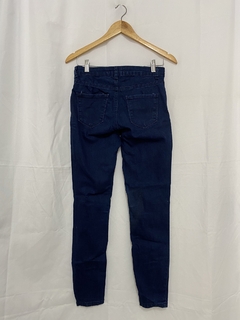 CALÇA JEANS SKINNY (36) - Pimenta Cereja Brechó