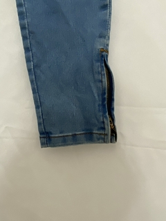 CALÇA JEANS SKINNY (38) na internet