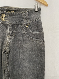 CALÇA JEANS SKINNY CINTURA BAIXA (38) - comprar online