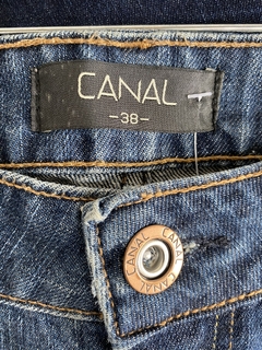 CALÇA JEANS SKINNY DESTROYED CANAL (38) - loja online