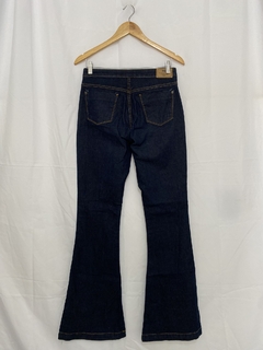 CALÇA JEANS FLARE TNG (38) - Pimenta Cereja Brechó