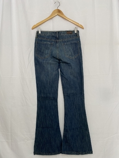 CALÇA JEANS FLARE CANAL (38) - Pimenta Cereja Brechó