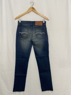 CALÇA JEANS SKINNY ELLUS (38) - Pimenta Cereja Brechó