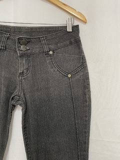 CALÇA JEANS SKINNY DASLOKA (38) - comprar online