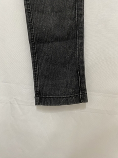 CALÇA JEANS SKINNY DASLOKA (38) na internet