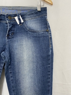 CALÇA JEANS SKINNY CALVIN KLEIN (38) - comprar online