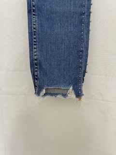 CALÇA JEANS SKINNY (38) na internet