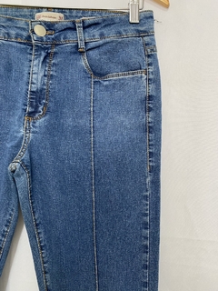 CALÇA JEANS FLARE (38) - comprar online