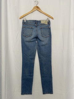 CALÇA JEANS SKINNY (38) - Pimenta Cereja Brechó