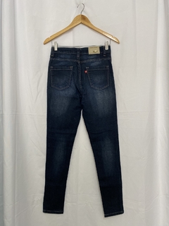 CALÇA JEANS SKINNY (38) - Pimenta Cereja Brechó