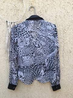 Camisa chiffon animal print (P) - loja online