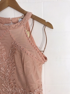 VESTIDO TRAPEZIO RENDA E PEROLAS (M) - comprar online