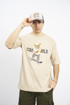 Remera oversize STAY WILD - comprar online