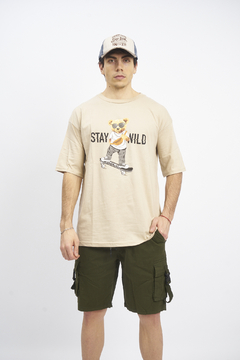 Remera oversize STAY WILD - A20 Indumentaria