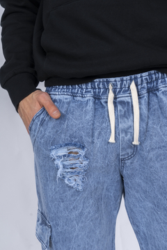 Jogger cargo de jean - A20 Indumentaria