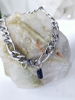 PULSERA DE ACERO CON PIEDRA