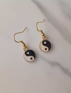 Aros Yin Yang - Blumoon -Mayoristas de accesorios en Once- Blumoon