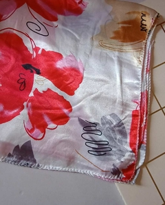 Pañuelo Floreado con Rojo 50x50cm - comprar online