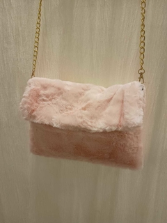 Cartera Peluche Imantada con Correa Extraible