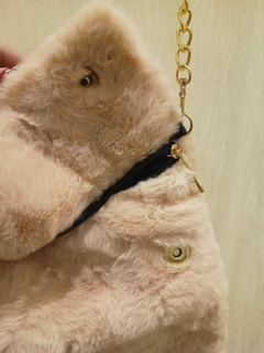 Cartera Peluche Imantada con Correa Extraible - comprar online