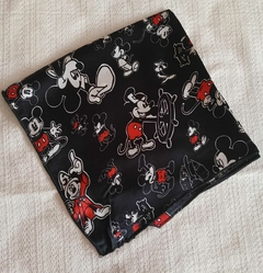 Pañuelo Estampado Mickey 50x50cm en internet