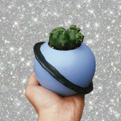 PRE-ORDER Saturn Pot