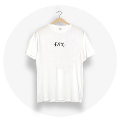 Remera Faith en internet