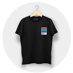 Remera Pantone Lovewins - Polisexual - comprar online