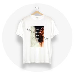 Remera she lifted up her wings - comprar online