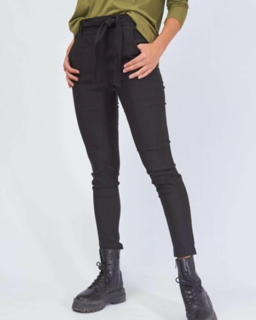 Pantalon con lazo online de bengalina