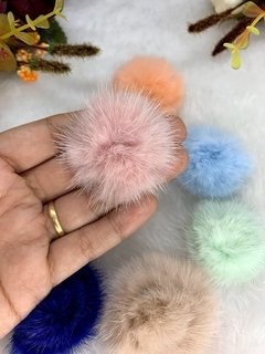 Pompom Achatado 4,5 cm cor rose, verde bebê, Salomon bebê, azul bebê, bege, azul Royal, branco - Helô Tecidos e Armarinho