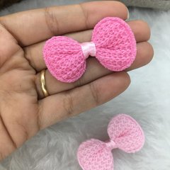 Aplique laço em crochê tamanho 2,5cm. Rosa Chiclete, Rosa bebê, Azul bebê. - loja online