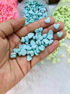 Imagem do Confete de Coração de Biscuit n8 Pct com 30un da mesma cor, " rosa chiclete, azul bebê, verde bebê"