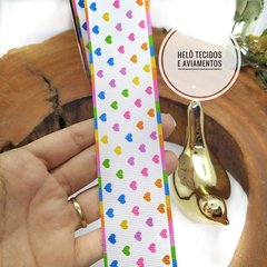 Fita Gorgurão Estampada de coraçao com fundo Branco . 38mm/n9 - comprar online