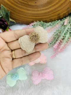 Imagem do Aplique de Tecido Laçinho com pompom rosa bebê, verde bebe, azul bebê, bege, rosa bebê, Salomon, lilás