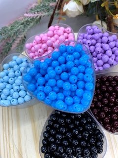 Perola bola plástica n8 cor lilas, marrom, preta, rosa bebe, azul royal azul bebe 20g - comprar online