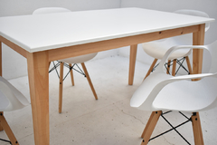 Combo Comedor 4 Sillon Eames + Mesa Tulip 1.40 x 0,80 mt en internet