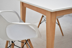 Combo Comedor 4 Sillon Eames + Mesa Tulip 1.40 x 0,80 mt - tienda online