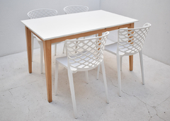 Combo Comedor 4 Silla Calegari + Mesa Tulip 1.40 x 0,80 mt )